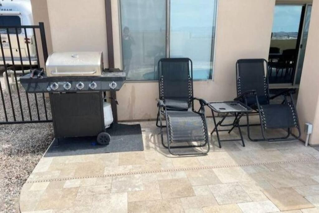 Havasu Retreat! Pool, Spa, Gym & View Lake Havasu City Buitenkant foto